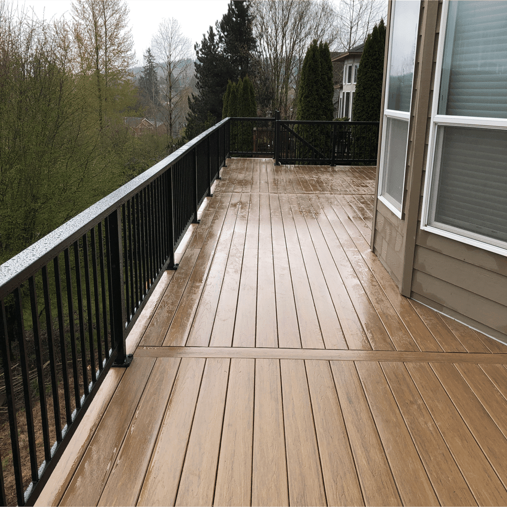 photo of timbertech decking - Composite decks builder in Oregon