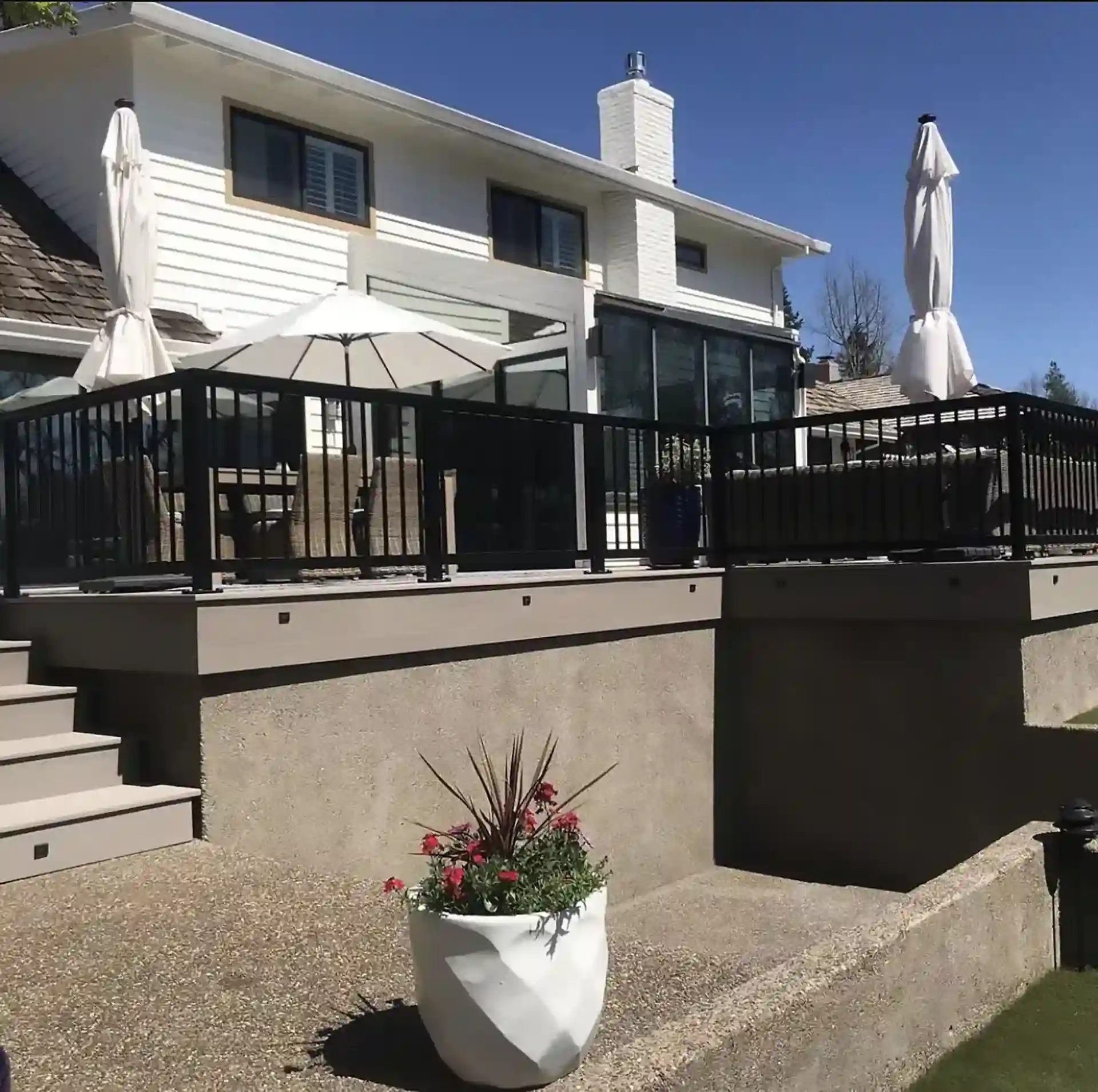 Open-Concept Decks ideas for homes in Oregon